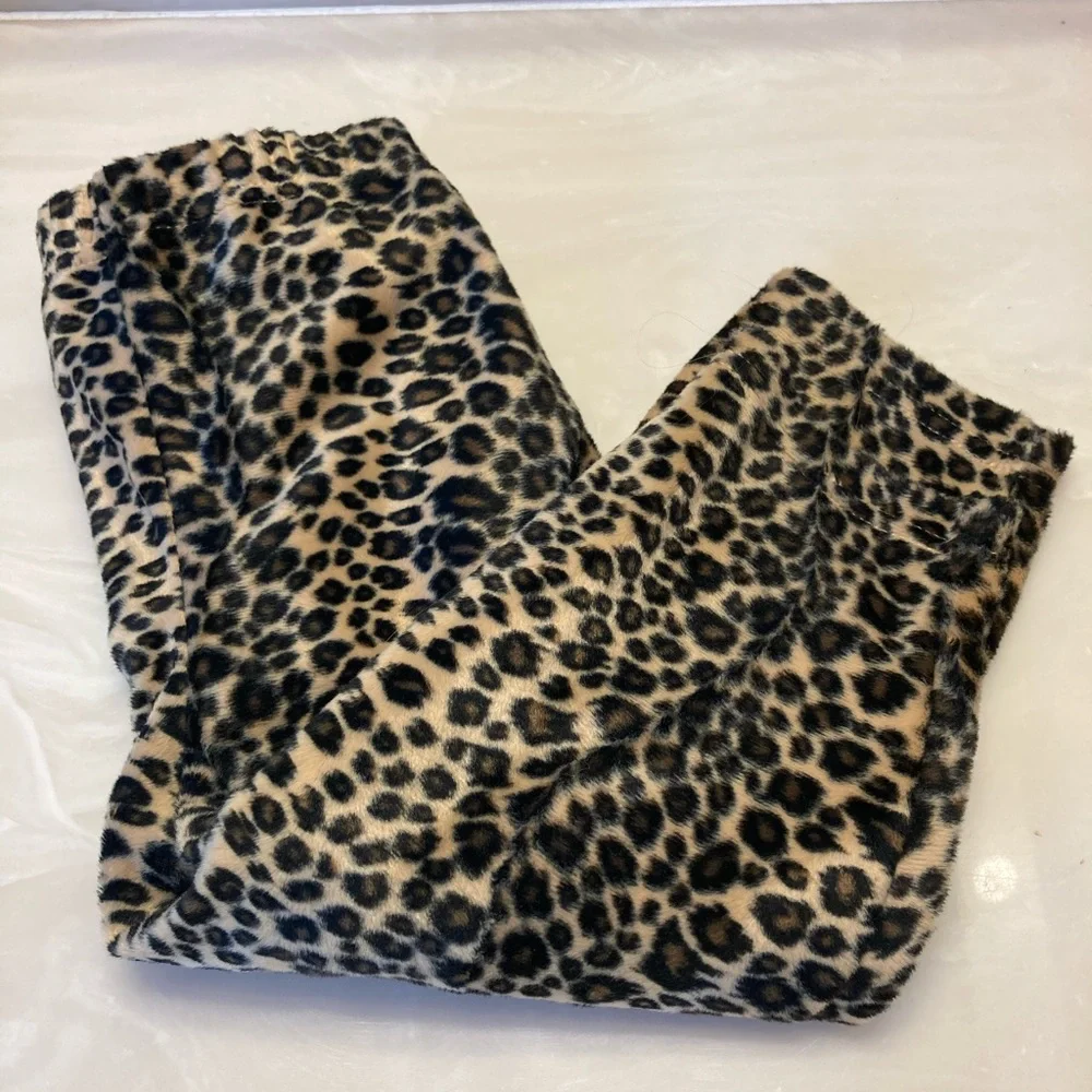 U.R.i.t. cheetah outfit